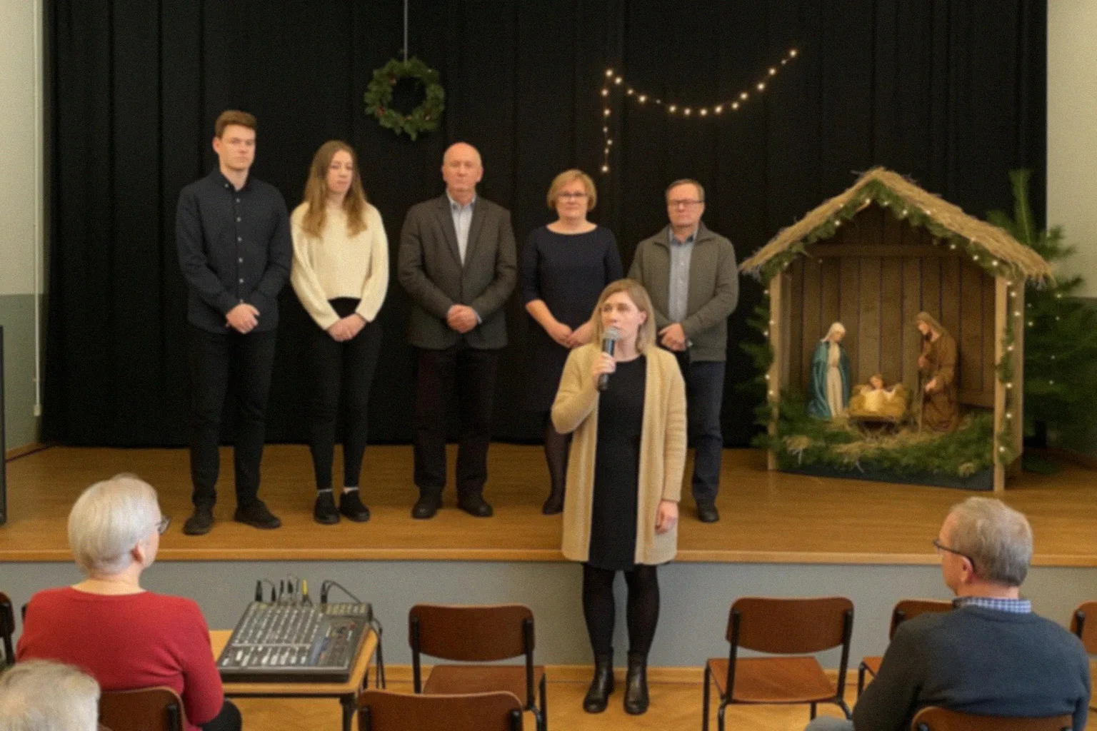 Wernisaż wystawy rzeźby w drewnie Eugeniusza Geno Samsonowicza w Hajnówce