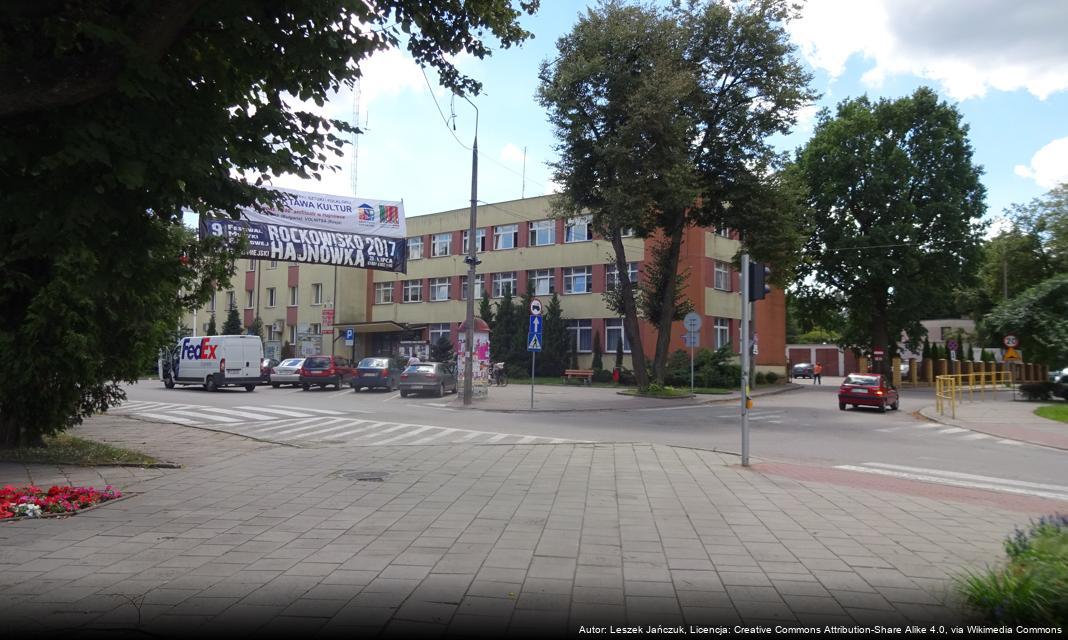 Wykład Stefana Kłosiewicza w Miejskiej Bibliotece Publicznej